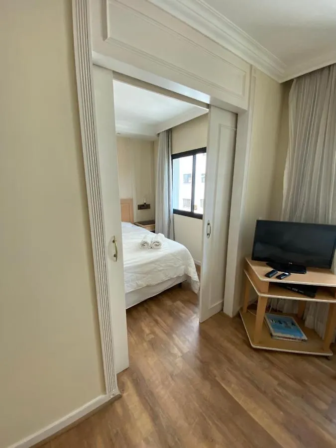 Flat Univer Pamplona Paulista No Jardins Com Cozinha Otima Localizacao 2105 Sao Paulo