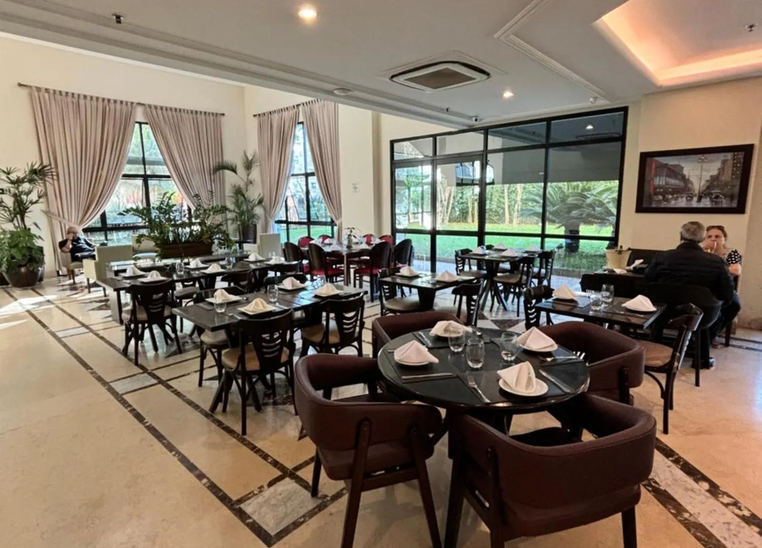 Flat Univer Pamplona Paulista No Jardins Com Cozinha Otima Localizacao 2105 Sao Paulo